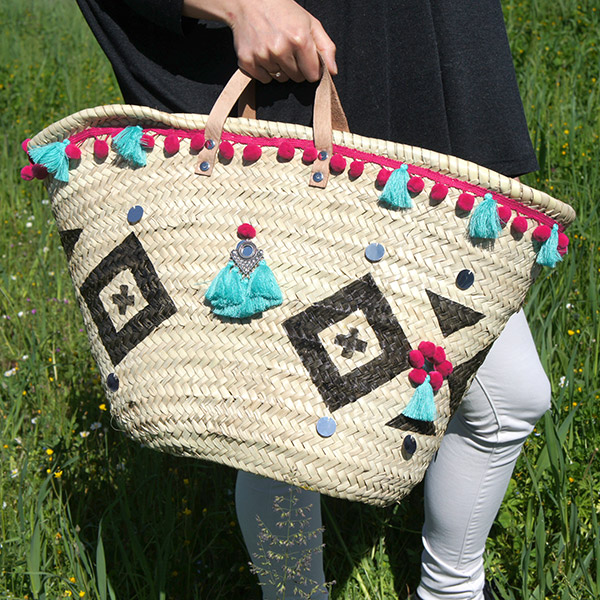 Sac panier rond en raphia avec pompons fermeture zipp e 29 cm